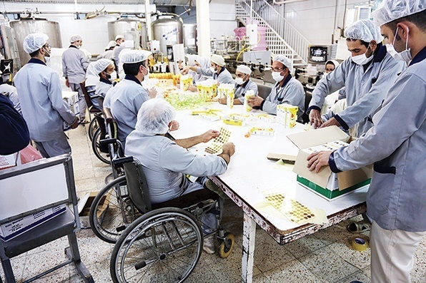 تلاش برای بهبود معیشت مددجویان بهزیستی خوزستان