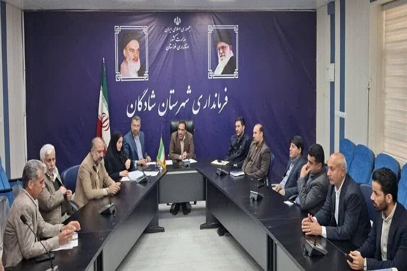 حمایت از طرحهای اشتغالزایی و سرمایهگذاری در شادگان برای کاهش بیکاری
