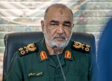 پیام تسلیت فرمانده کل سپاه در پی درگذشت پدر و همسر ۶ شهید در خوزستان