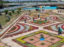 گستردن فرش گل ۱۴۰۴ متری در اهواز