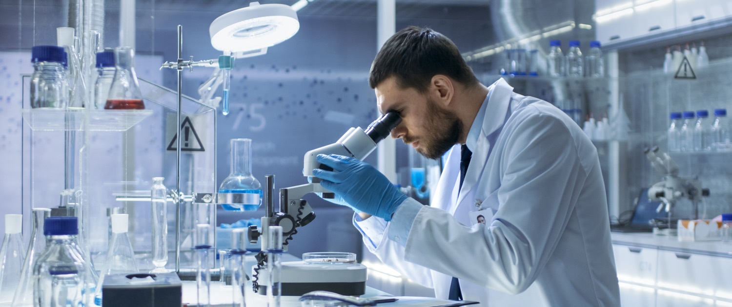انجام ۳۳ بازدید از مراکز آزمایشگاهی فعال در دزفول در نوروز ۱۴۰۴