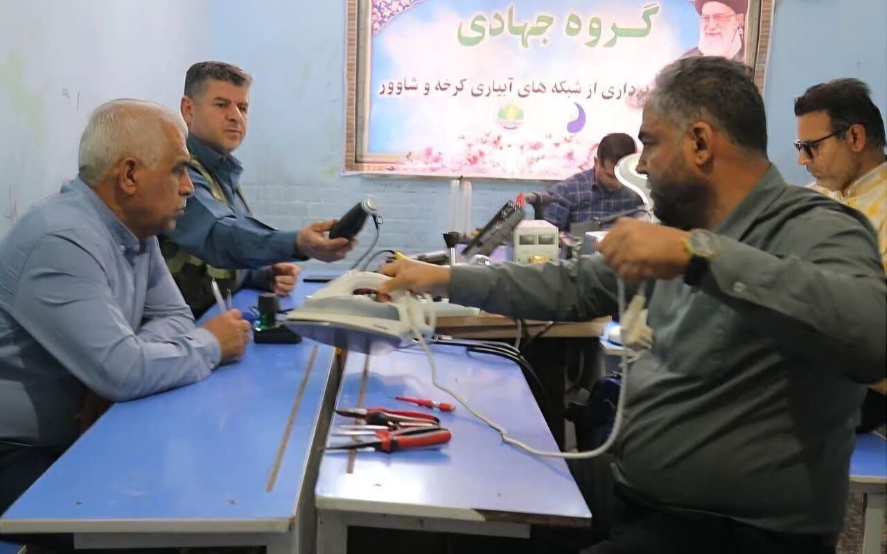خدمات رسانی گروههای جهادی بسیجی در محله ملاشیه اهواز