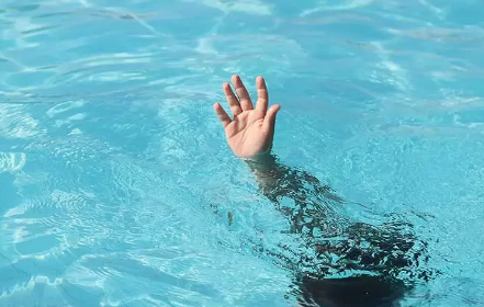 نجات جان سرنشینان خودرو پراید در شوش