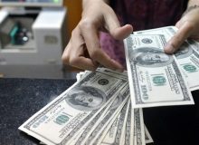 قیمت دلار و یورو در مرکز مبادله ایران؛ دوشنبه ۲۹
