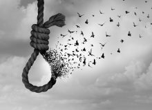 دو سارق مسلح در دزفول به دار مجازات آویخته شدند