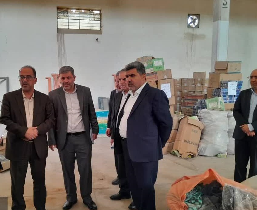 تعیین تکلیف ۲۰۱ ردیف کالا رسوبی در انبارهای گمرک خوزستان