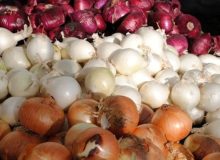 خرید حدود بیش از ۱۳ هزار تن پیاز در خوزستان