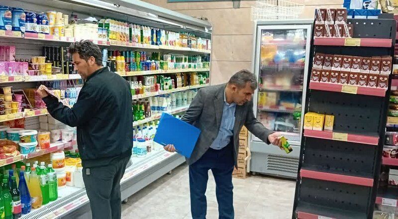 مهر و موم ۳ واحد صنفی متخلف و تشکیل ۱۲ پرونده تعزیراتی برای اصناف شوش