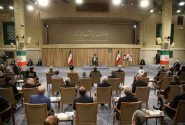 رهبر انقلاب با قدردانی ویژه از رئیس جمهور و دولت: رهبر انقلاب: معیشت مردم مهمترین مسئله است