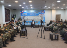 تجدید بیعت فرماندهان نیروهای مسلح در خوزستان با فرمانده معظم کل قوا