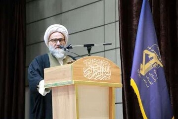 با تمام وجود باید از غنیسازی هستهای در کشور دفاع کنیم