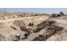 آغاز عملیات اصلاح ورودی کانال LC۲ شبکه آبیاری شهید رجایی امیدیه