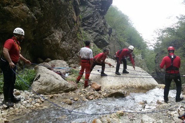 پیدا شدن پیکر کوهنورد جانباخته در کوهستان سرتنگ