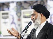 اسرائیل کوچک‌تر از آن است که در مقابل ایران اسلامی قد علم کند