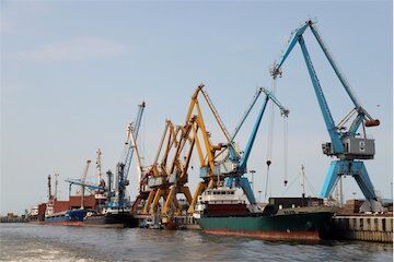سامانه جامع عملیات بندری در بندر امام خمینی (ره) راه‌اندازی شد